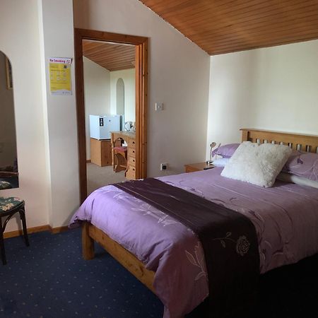 Beech Lodge B&B Lisheenanoran 外观 照片