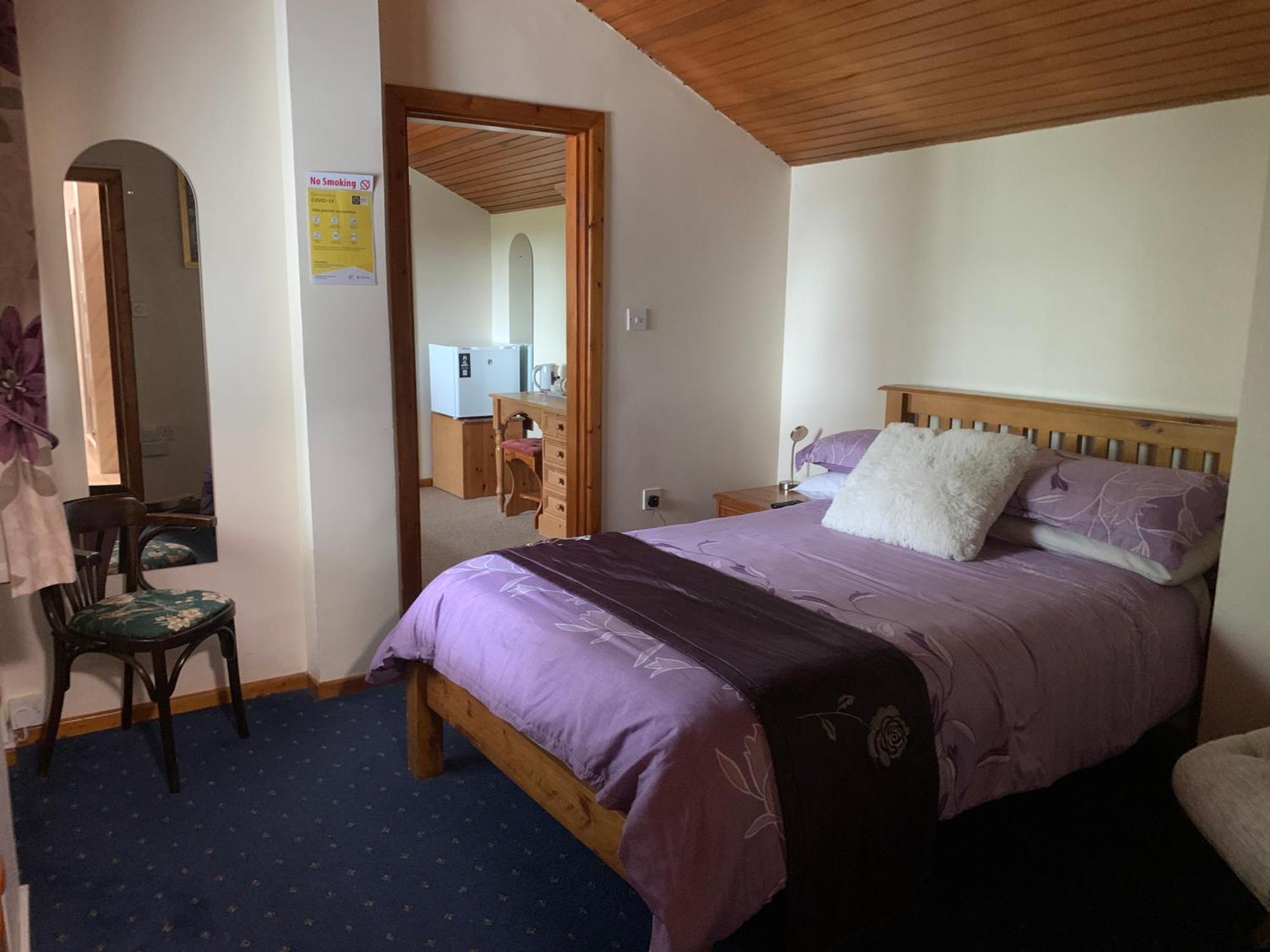 Beech Lodge B&B Lisheenanoran 外观 照片